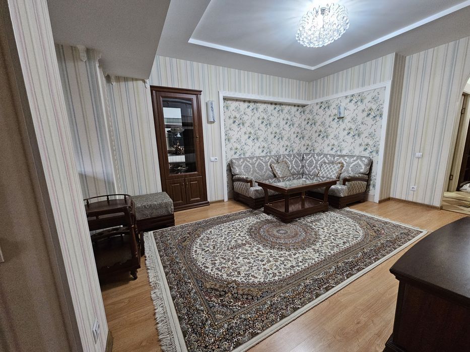 Сдаётся в аренду Своя квартира на Ц-1. Тата. Сквер Амира Темура