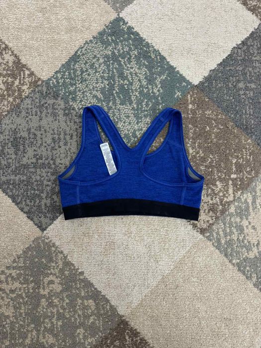 Дамско бюстие Nike