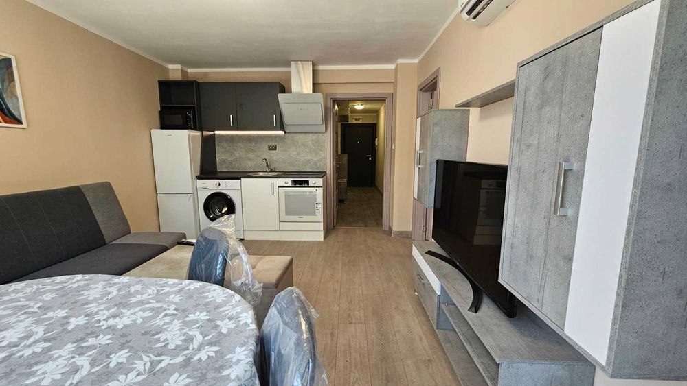 Дава се под наем Двустаен апартамент в Пловдив, Каменица 2 - 55 кв.м за 453.9 € - Снимка #1