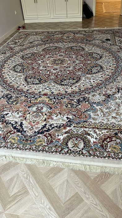 Ковер турецкий в отличном состоянии