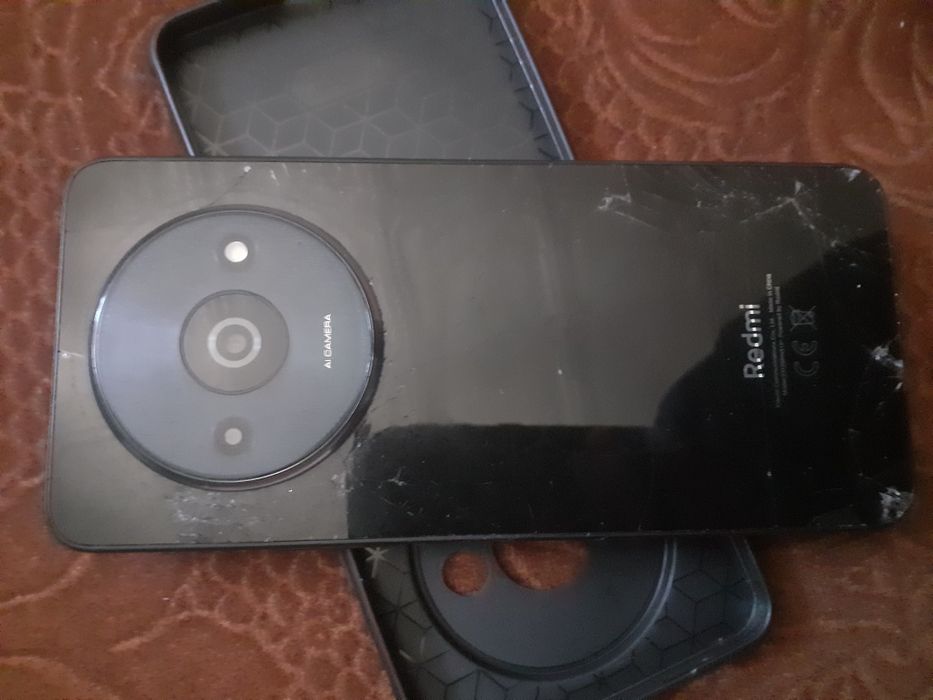 Redmi A3 продам срочно