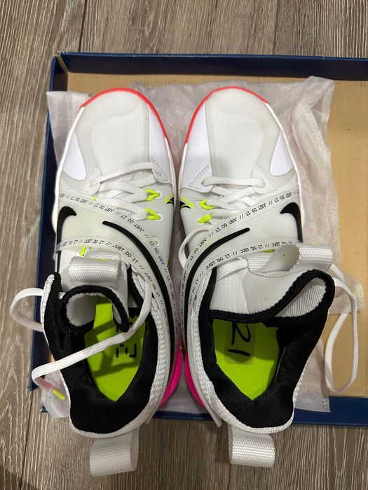 Кроссовки, Nike, кроссовки волейбольные