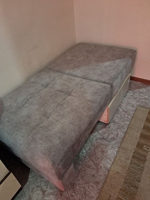 Компактный раскладной диван / кресло-кровать