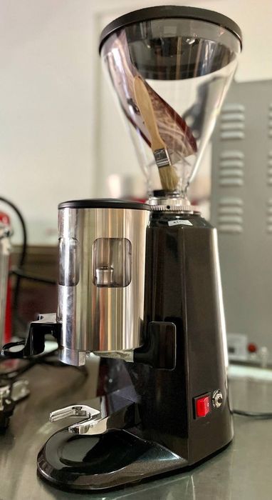 Кофемолка сотилади