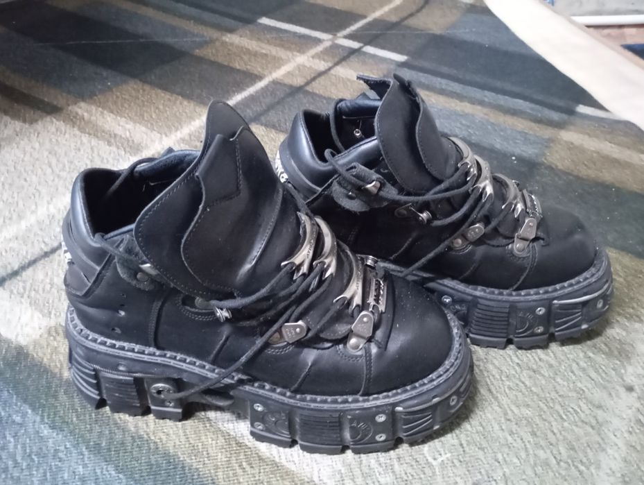 Продам  ботинки (Нью Роки)