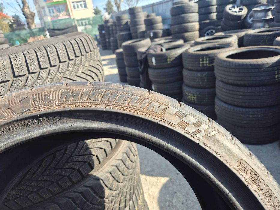 4 Anvelope de VARA - 235/35/19 - Michelin Super Sport - NOI - DOT 2016