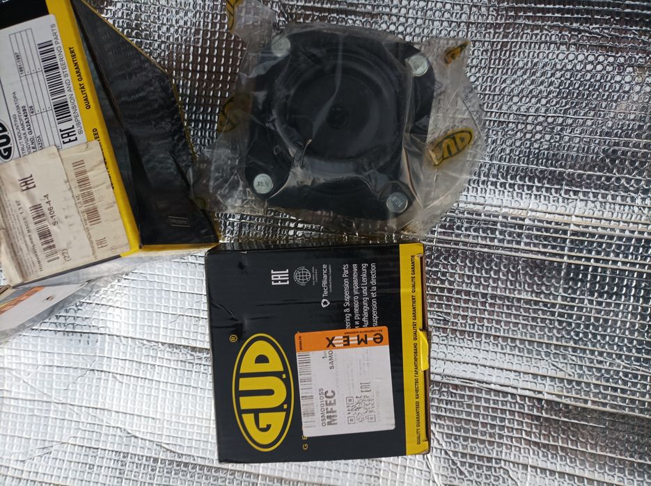 Опорные подшипники Мазда 626