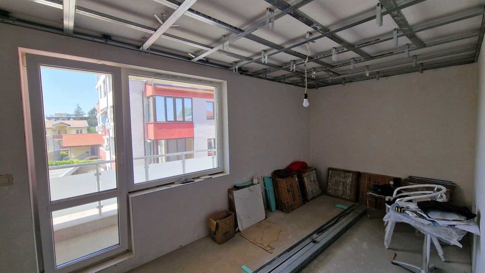 Продава се Тристаен апартамент в Русе, Център - 100 кв.м за 1400 €/кв.м - Снимка #5