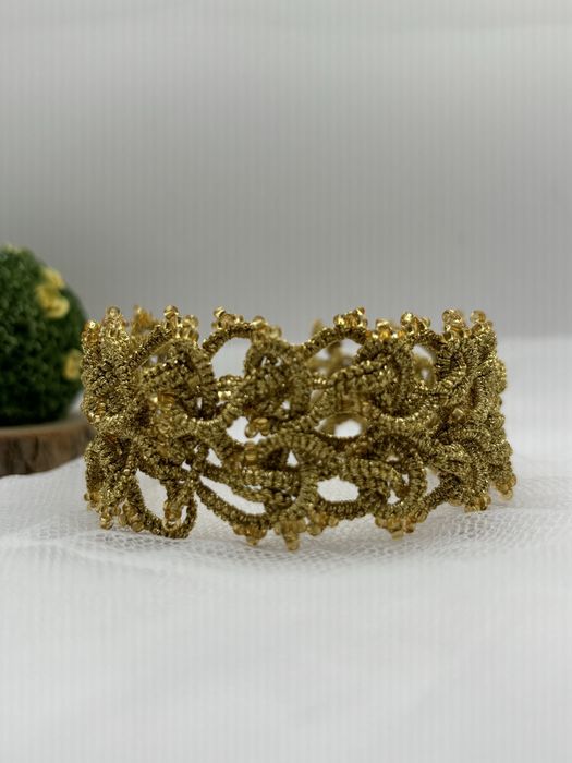 Гривна Златно Сияние Ръчно изработена Подарък за различни поводи