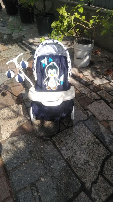 Продам качалку для малышей