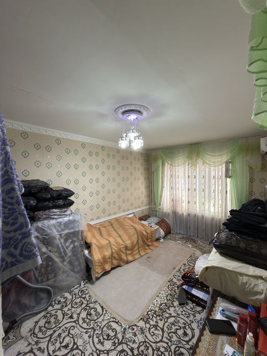 Продаётся срочно 2х-комнатная квартира