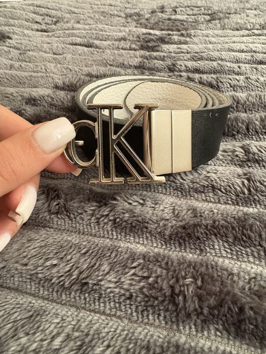 Двълицев колан на calvin klein