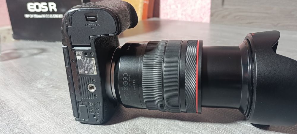 Canon R  24 105mm II  USM
