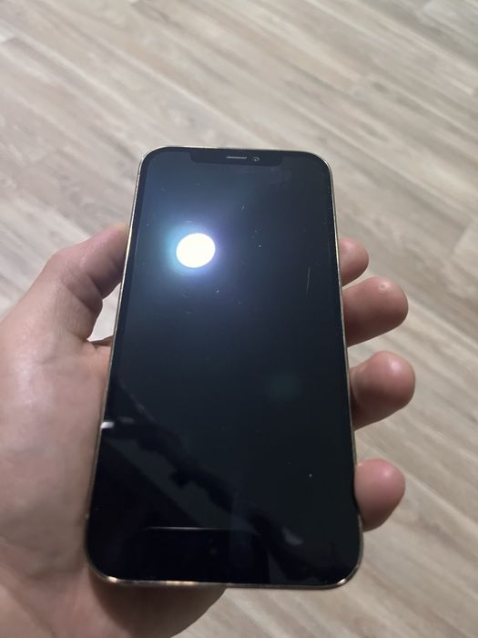 Айфон 12 про нет