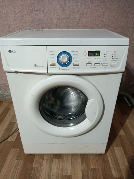 Стиральная машина 5кг 800об/мин