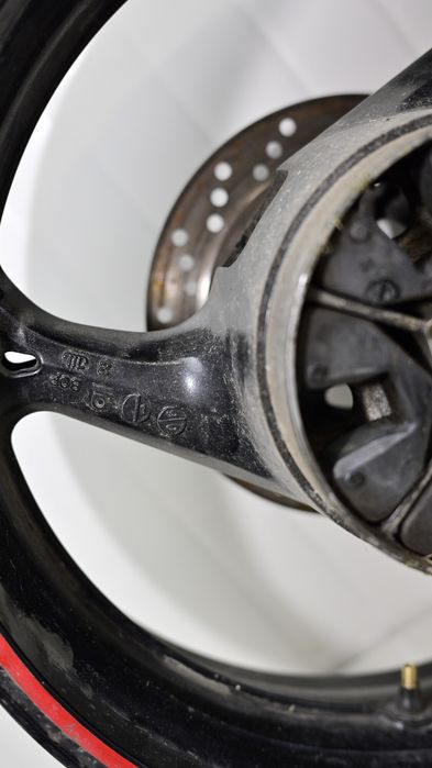 Janta Roata Spate Cu Disc Suzuki GSR 600 2006 - 2010