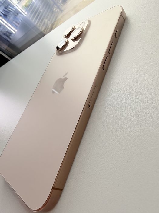 iPhone 16 Pro Max/ 256Gb/ 94% baterie