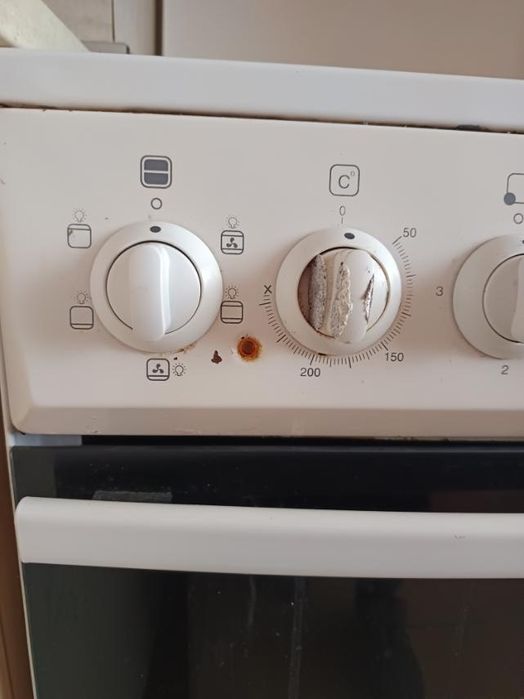 Пералня със сушилня  и готварска печка