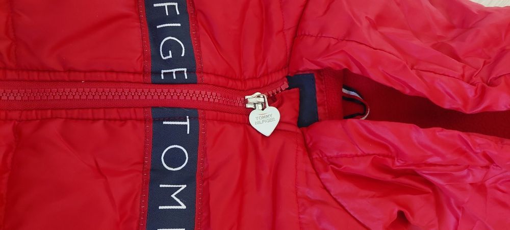 Tommy Hilfiger и HM пролетно и зимно яке 122 см, 6-7 г.