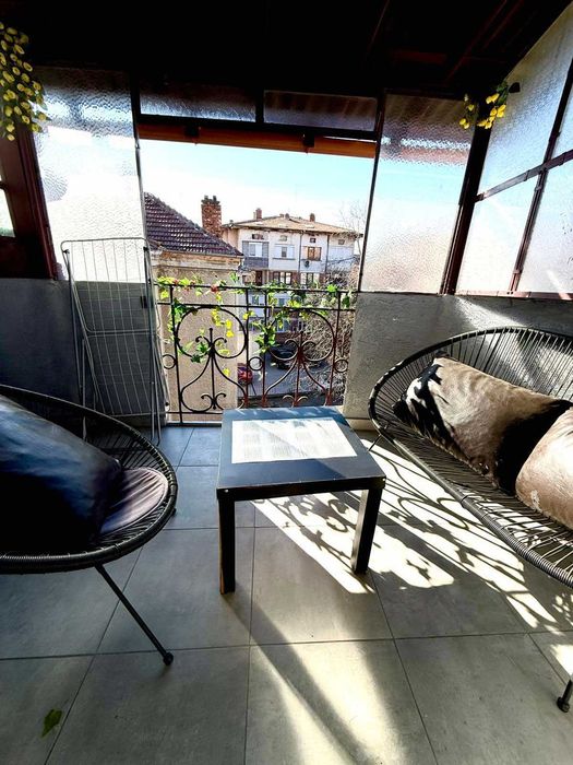 Продава се Четиристаен апартамент в Плевен, Идеален център - 129 кв.м за 708 €/кв.м - Снимка #7