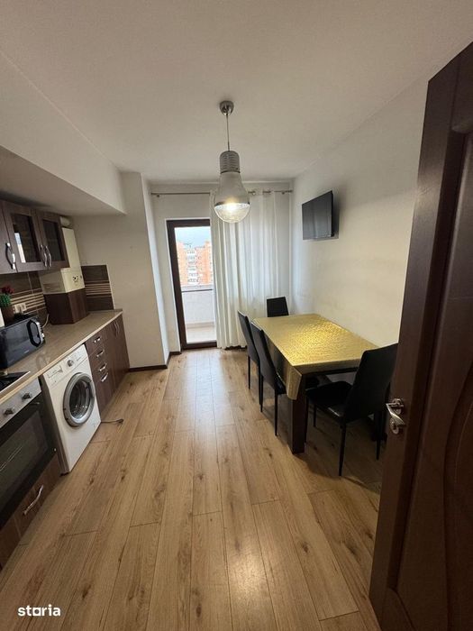 Apartament cu 2 camere de închiriat Piata Simian