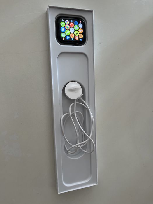 Срочно продоется часы