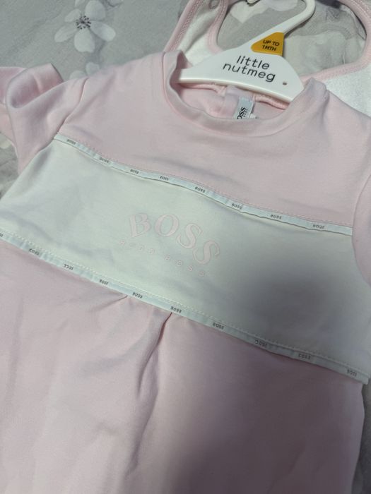 Комплект ромпър и лигавник Boss