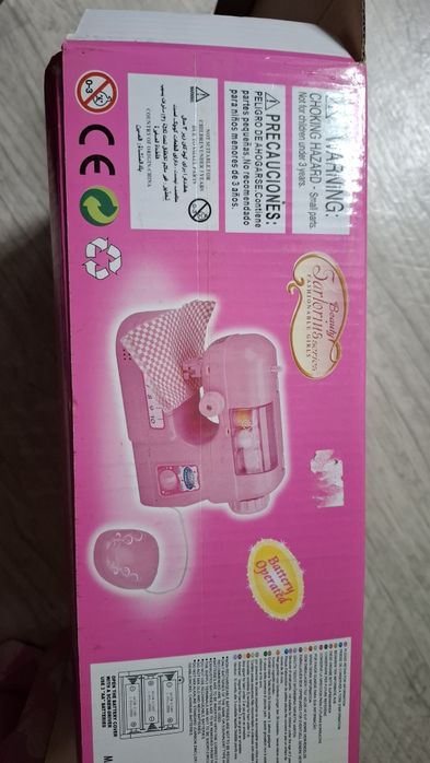 Продам детскую швейную машинку