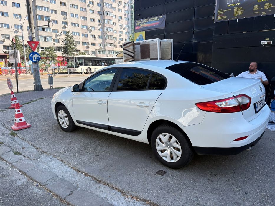 Renault fluence 2015