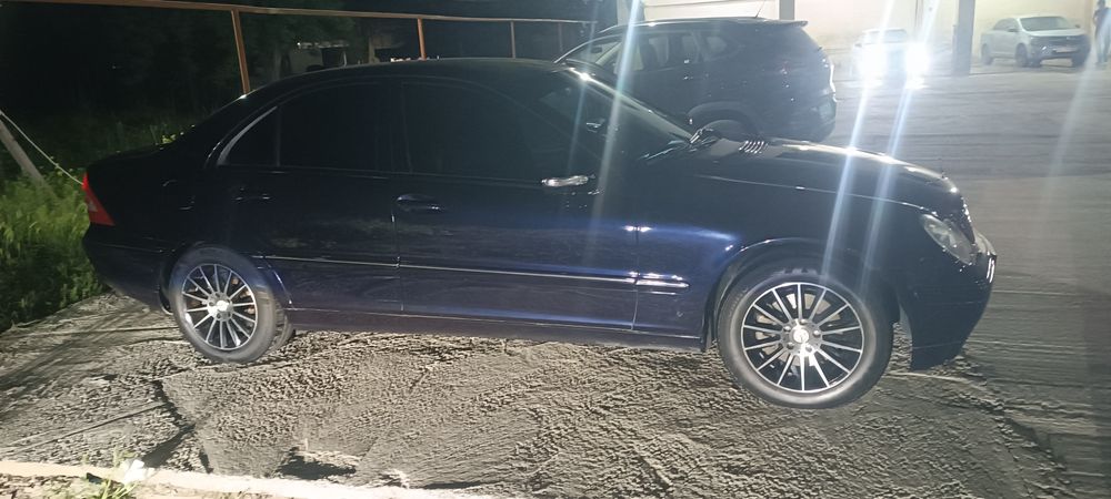 Продаю автомобиль