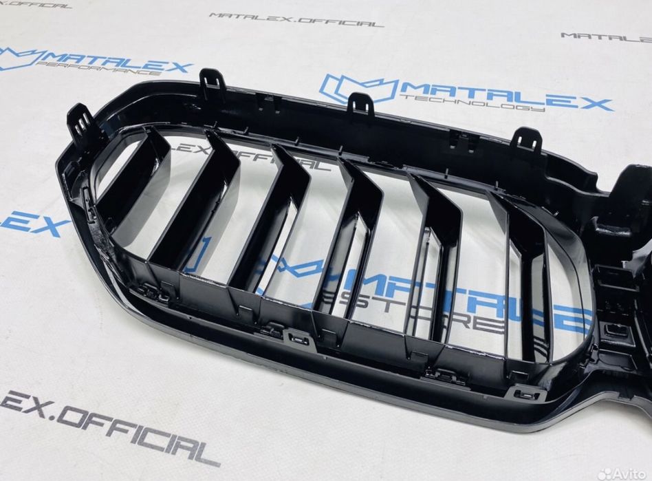 Решетка радиатора BMW 530