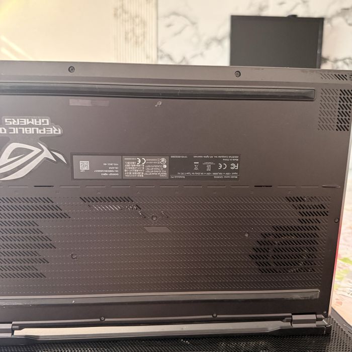 Asus rog zephyrus g15