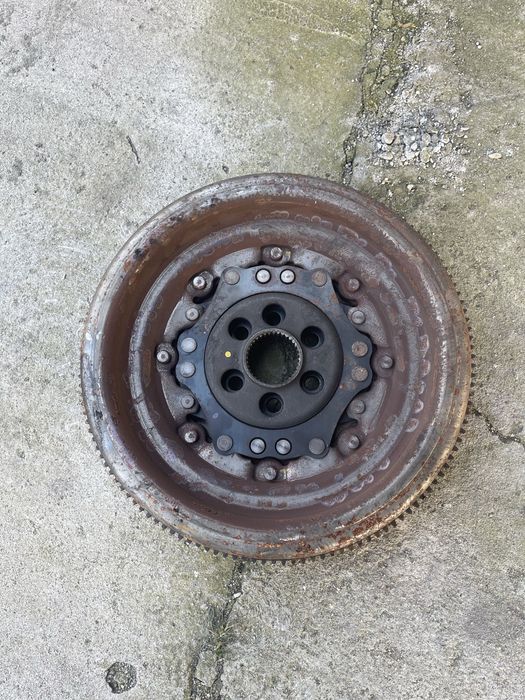 Volanta DSG, cod 03L105266AE, Vw Passat (3C) 2.0tdi, CBB