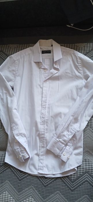 Отдам даром школьные вещи