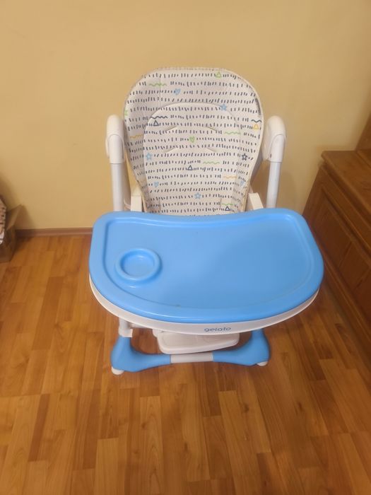 Scaun de luat masa copii