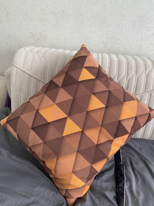 Подушка декоративная