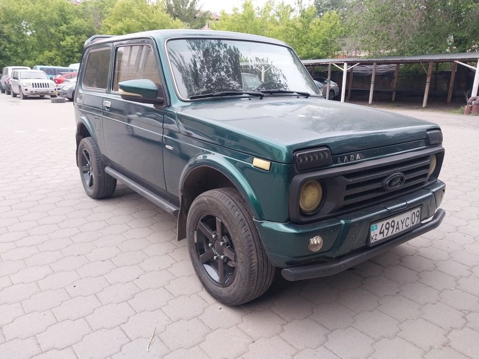 Нива 2013 года. На автомате.