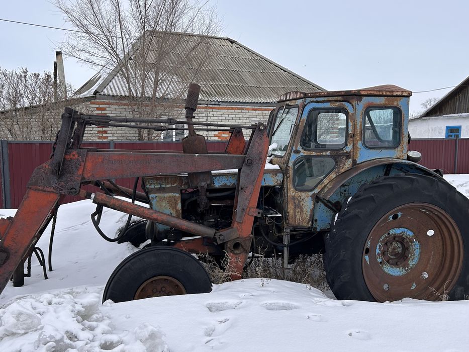 Продам трактор Т-40