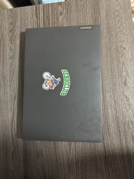 Lenovo V15 IIL  ноутбук