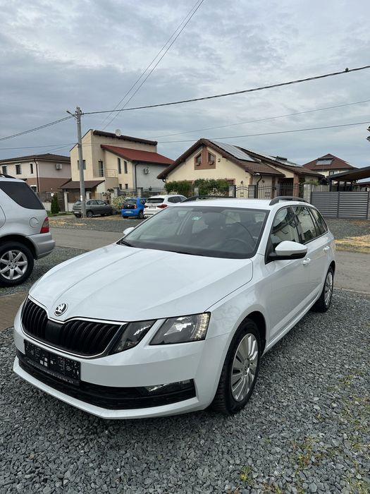 Skoda Octavia 3 / Facelift / 2020 / Euro 6 / Carplay