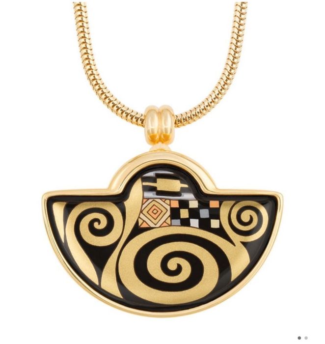 Золотая подвеска FREYWILLE