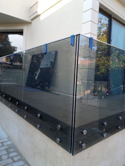 Fabrica de prelucrare sticla securizata si laminata -Producator