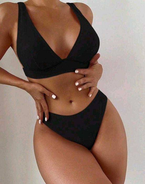 Чисто нови бански костми/ различни видове бански