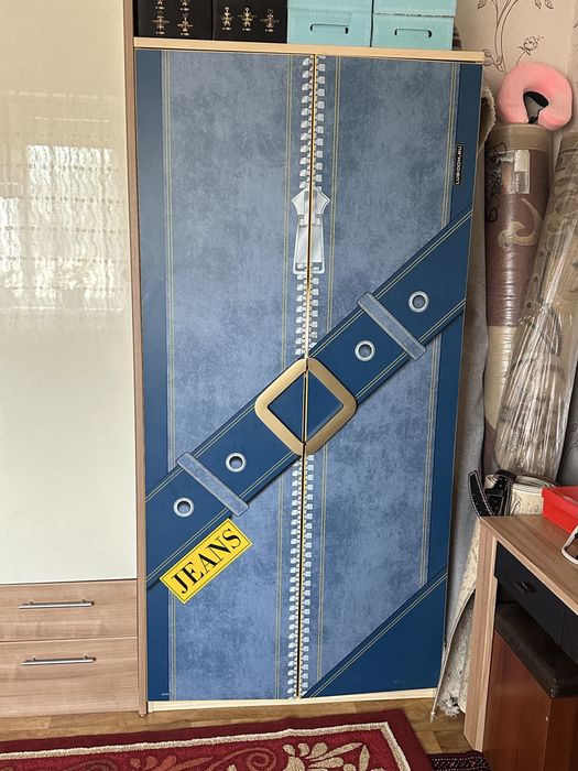 Шкафтар сатылады.Өте жақсы жағдайда