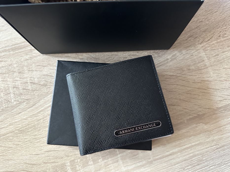 Мъжки портфейл на ARMANI EXCHANGE