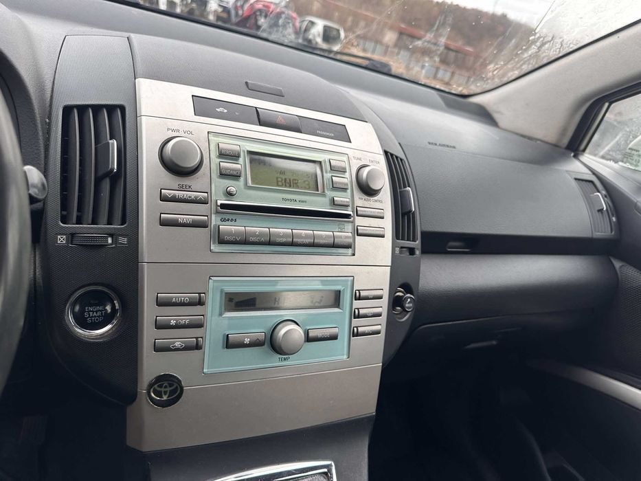 Toyota Corolla Verso 2.0 D-4d 116к.с 2005г На Части