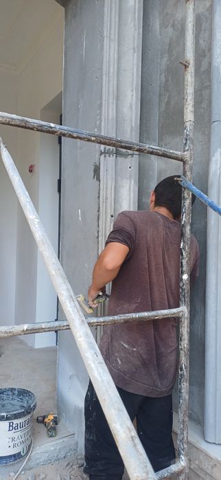 Shogirt usta kerak fasad travertin