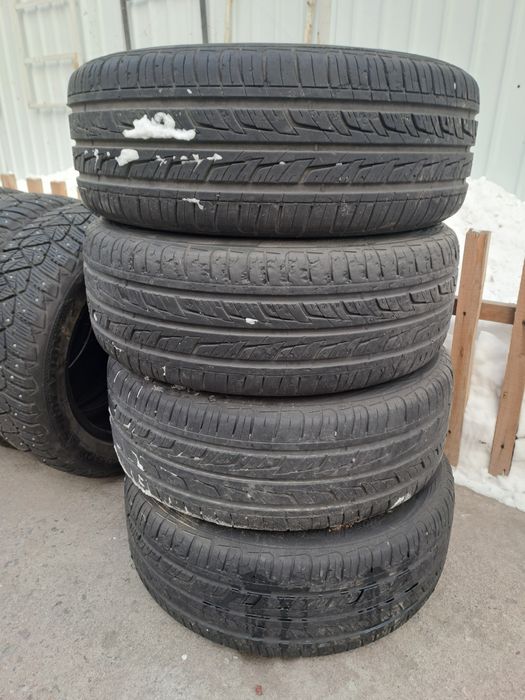 Продам два комплекта шин с дисками