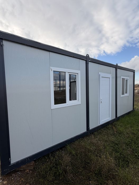 Контейнери - 2 бр чисто нови