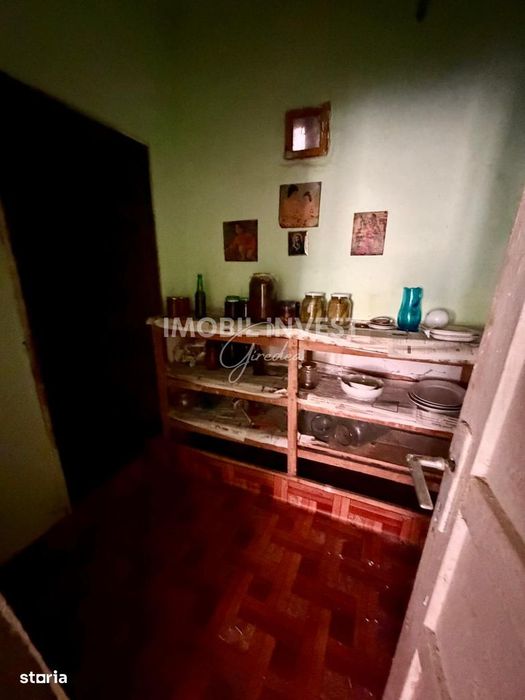 Casa individuala Ighiu, 3 camere, pivnita,anexe, gradina, 800 mp teren
